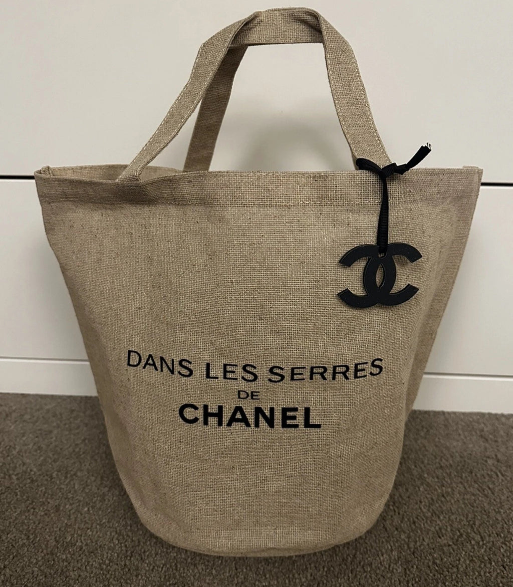 Chanel Dans Les Serres tote bag